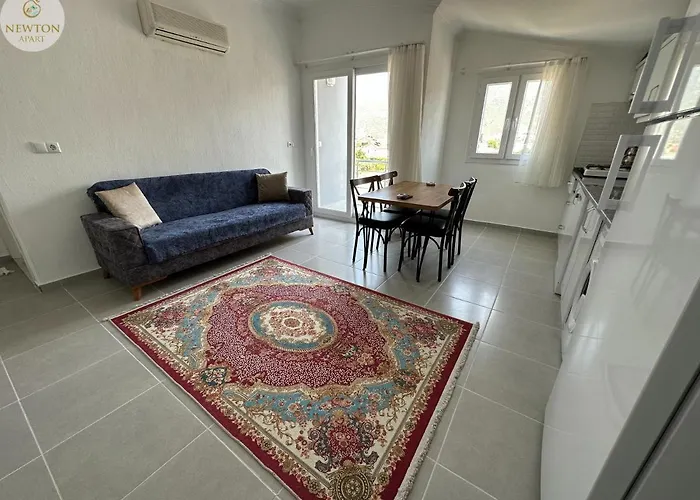 Newton Apart * Fethiye